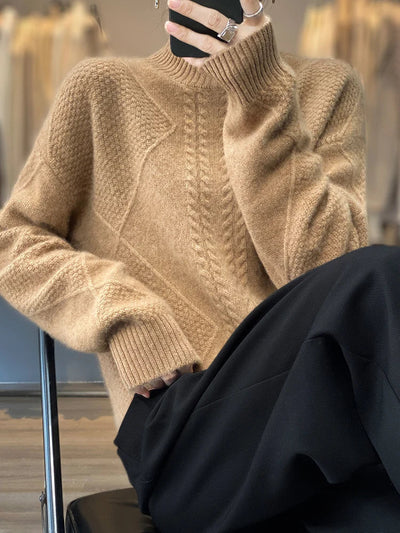 UTE – Eleganter Strickpullover mit hohem Kragen