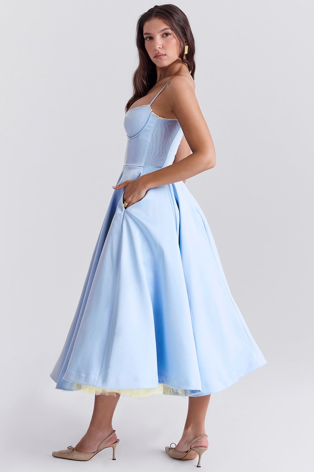 Alina | Elegantes Midikleid mit Trägern