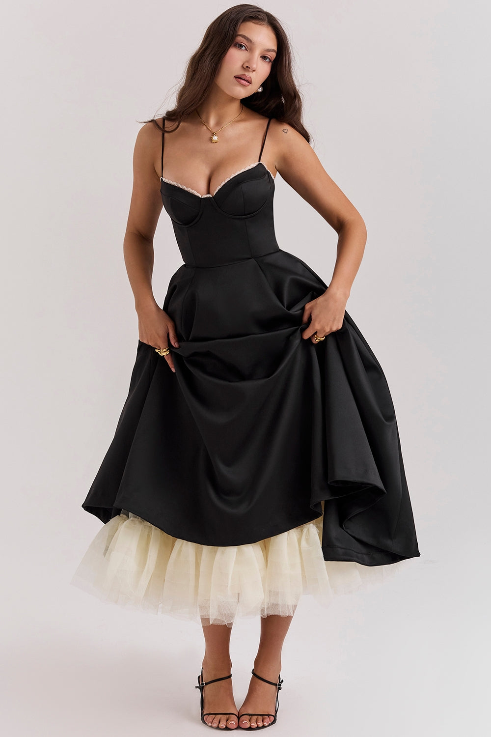 Alina | Elegantes Midikleid mit Trägern
