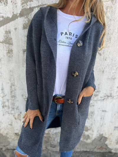VIKTORIA – Elegante Kaschmir-Strickjacke mit Knopfdetails